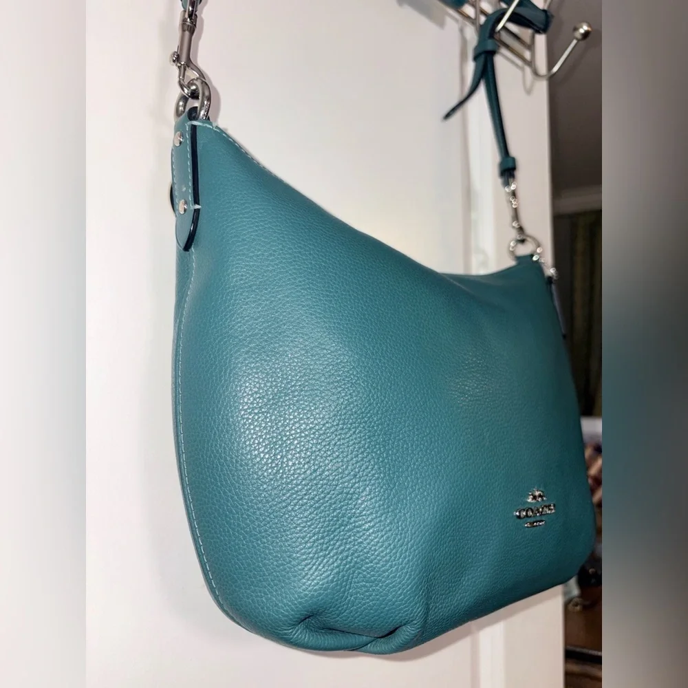 Coach bag leather